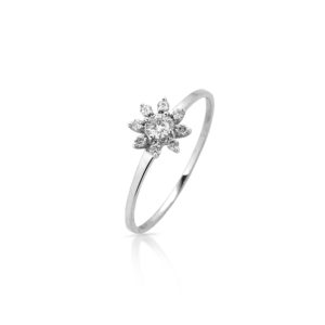 ANELLO CON FIORE FATTO IN BRILLANTI