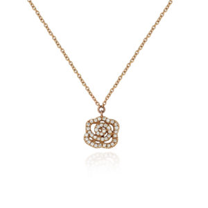 COLLANA CON ROSELLINA INCASSATA IN BRILLANTI